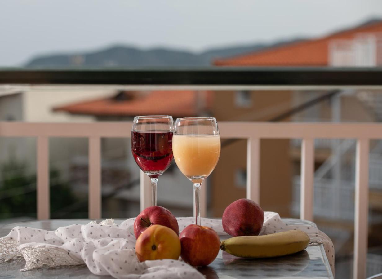 House Toula Elegant Apartment Sarti Exterior photo